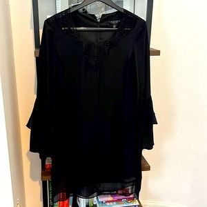 NWT Laundry by shelli segal size 12 shift chiffon dress